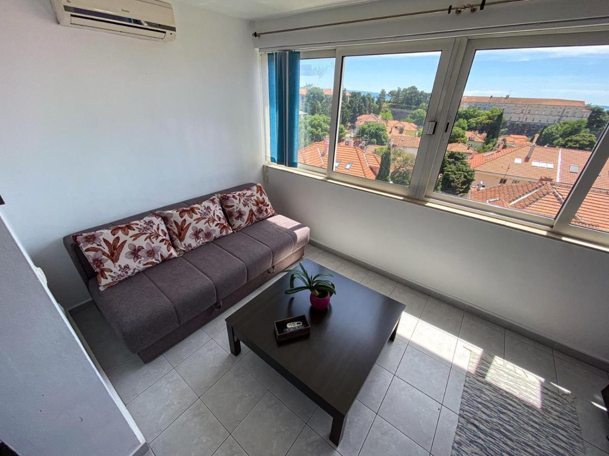 Apartments Bella Vista สปลิท ภายนอก รูปภาพ
