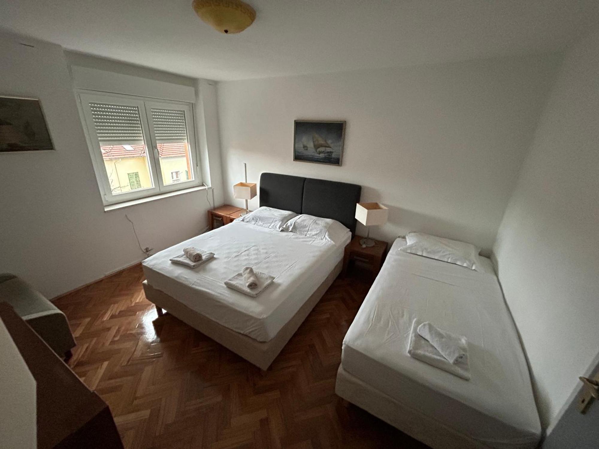 Apartments Bella Vista สปลิท ภายนอก รูปภาพ